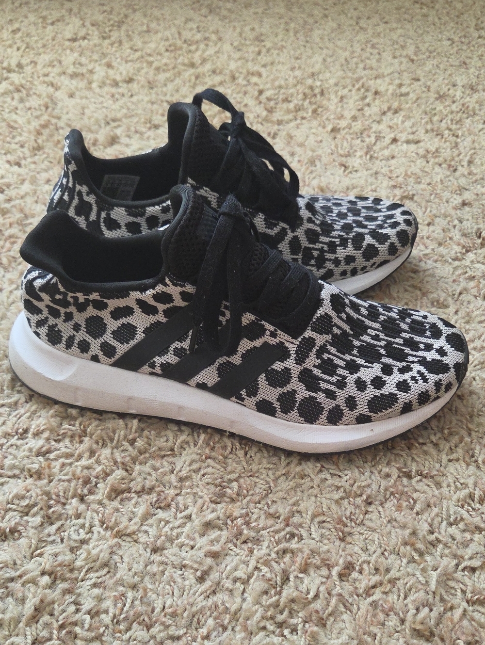 Adidas Leopard Knit Women's Sneaker - Lightweight Comfort